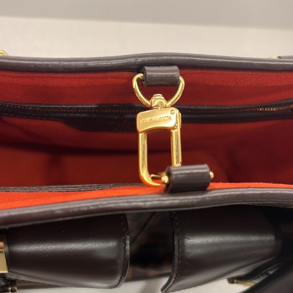 Authentic Louis Vuitton Ebene Manosque GM Damier Tote Bag - Picture 5 of 16